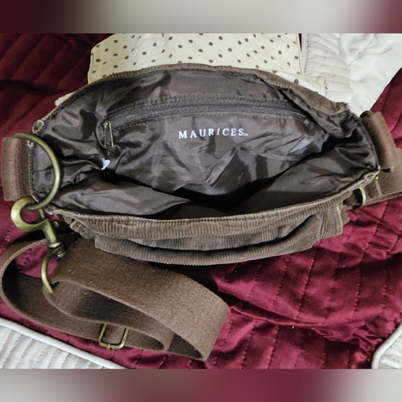 Maurices Brown Crossbody Bag with Vintage Design and Adjustable Strap - Picture 4 of 4
